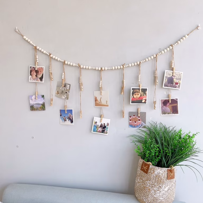 A Cozy Wall Hanging Style Guide That Brings Warmth to Every Room