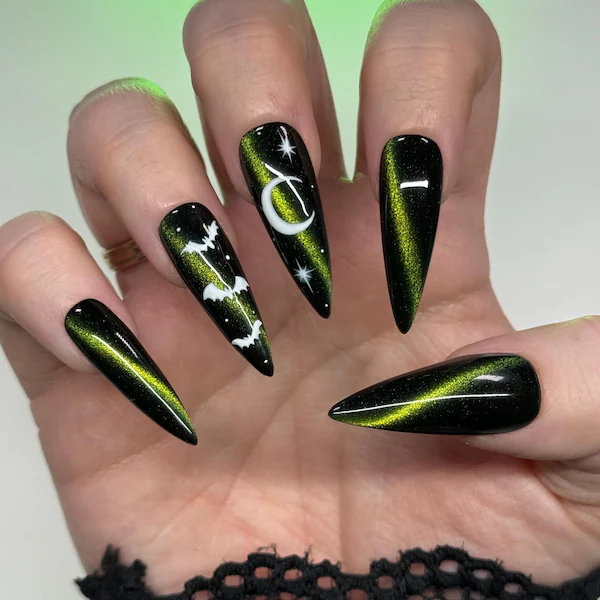 22+ Witchy Nail Ideas for Halloween and Beyond