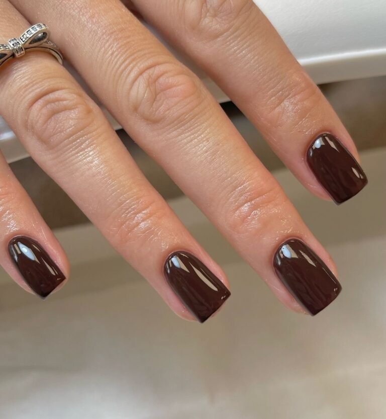 20+ Short Nail Designs That Look Expensive for Fall 2026